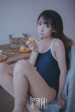 马航一架波音737出险情乘客被吓哭
